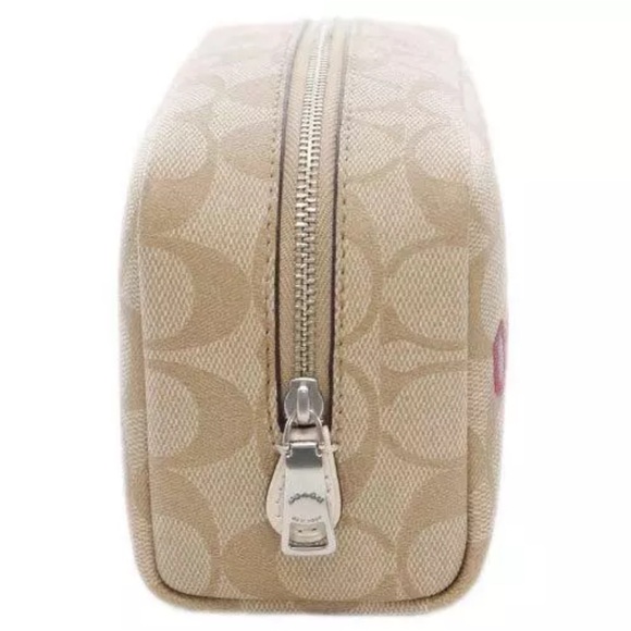 Coach Disney once upon a Time make up pouch - Picture 5 of 7